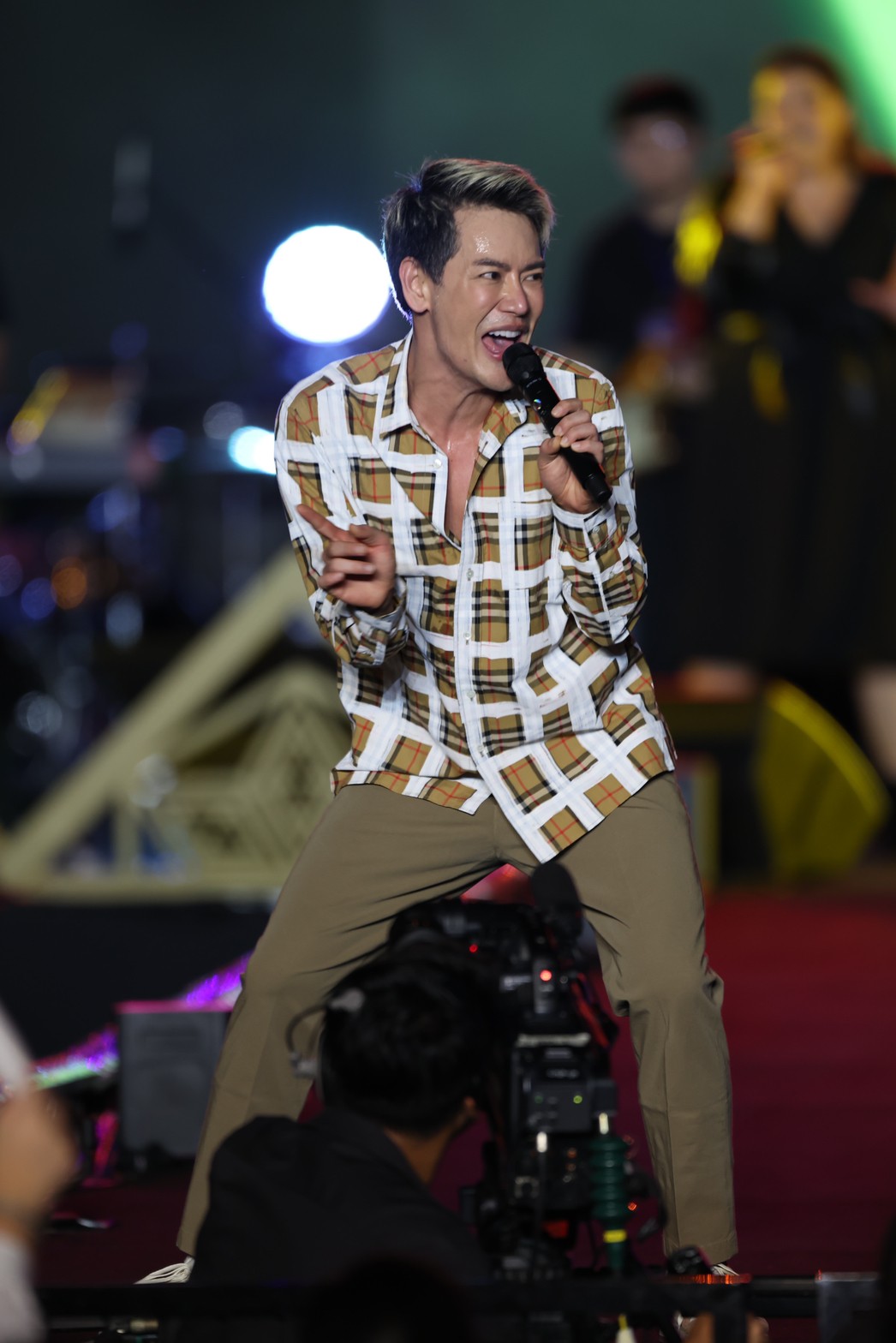 ภาพประกอบ ออฟ ปองศักดิ์ 4