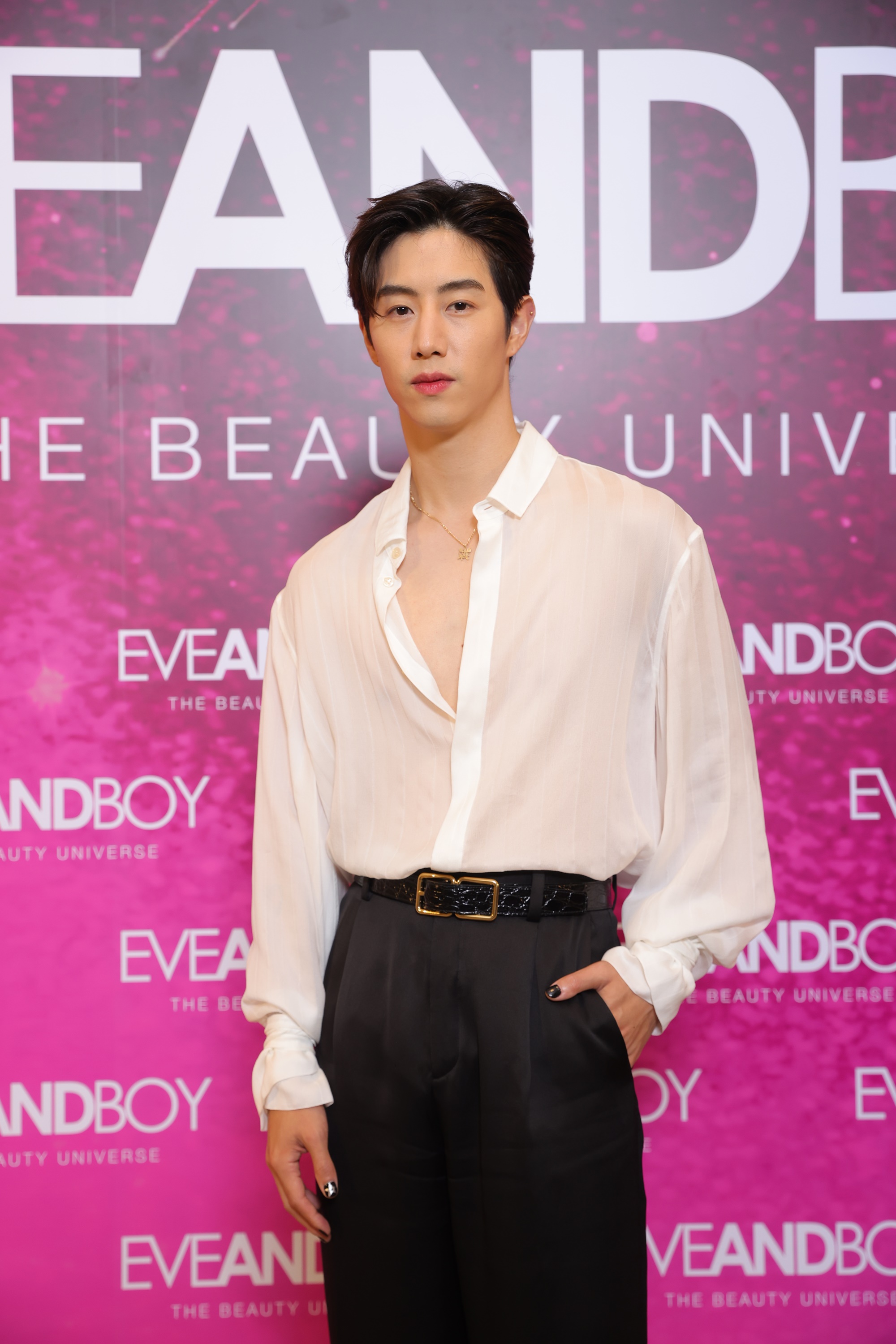 5. มาร์ค ต้วน แบรนด์แอมบาสเดอร์ระดับโลกคนแรกของอีฟแอนด์บอย
