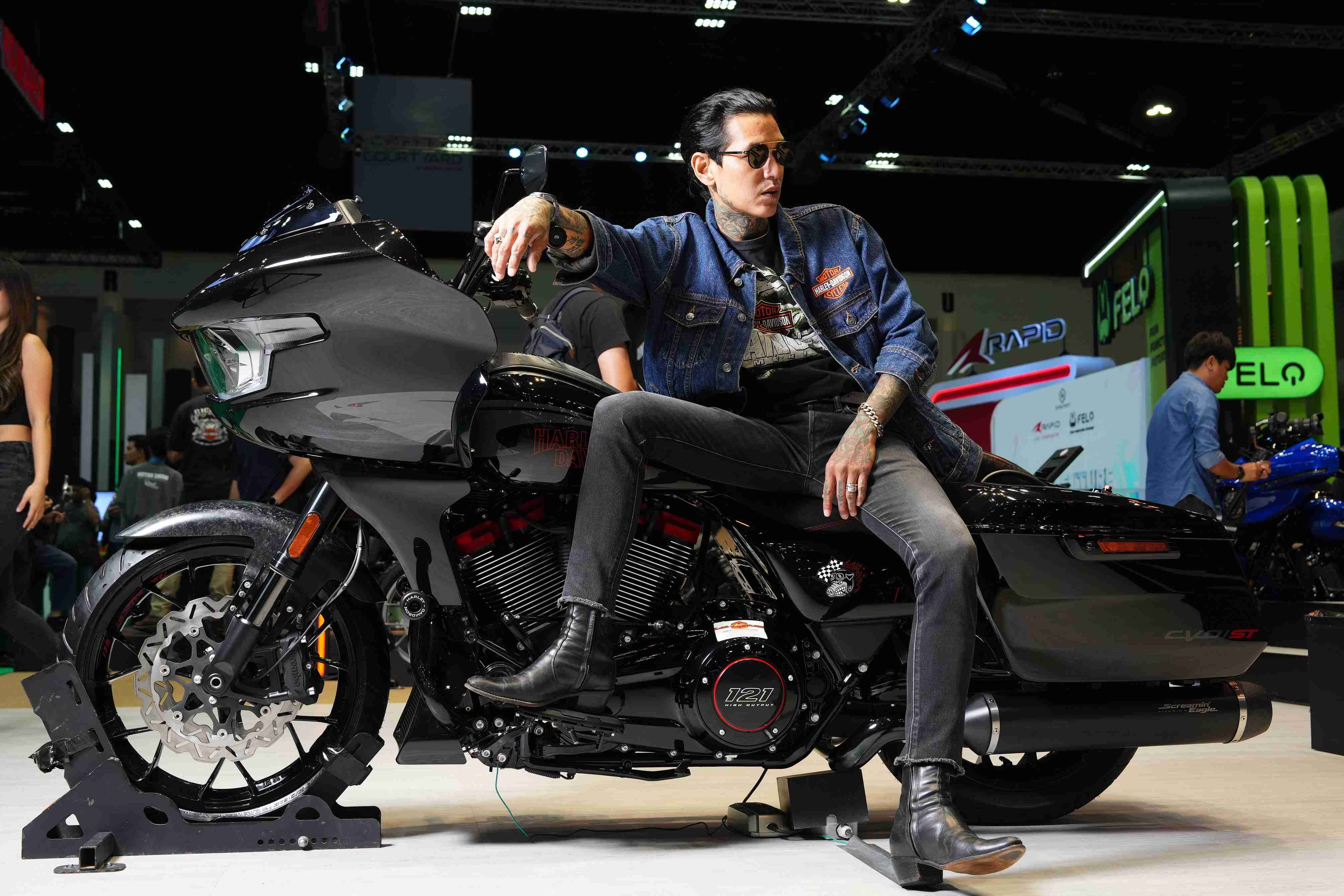 02 HARLEY DAVIDSON เปิดตัวรถมอเตอร์ไซค์รุ่นใหม่ล่าสุดปี 2024 ภายใต้นิยาม AMERICAN DREAMIN CVO Road Glide Special