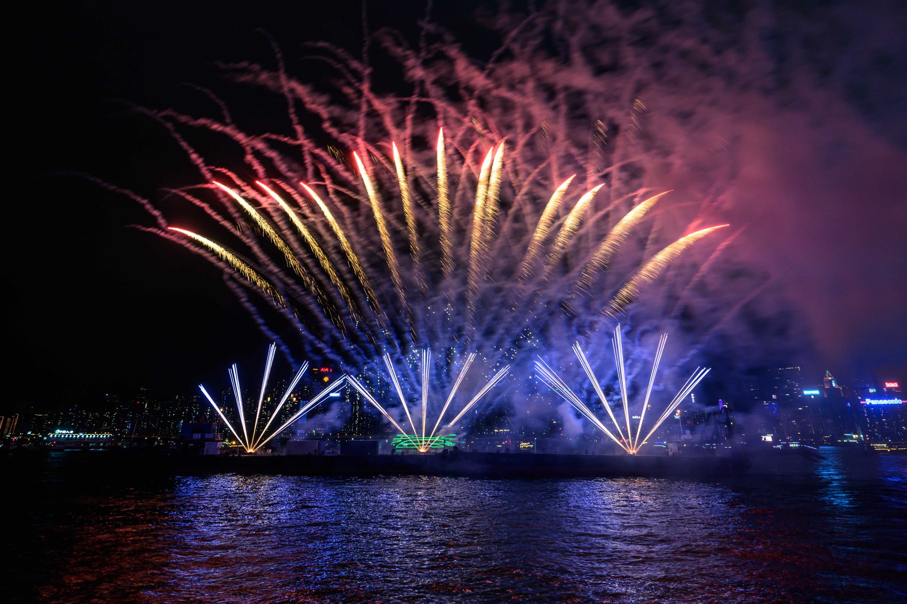 5.1 Marine Pyrotechnic Display 0