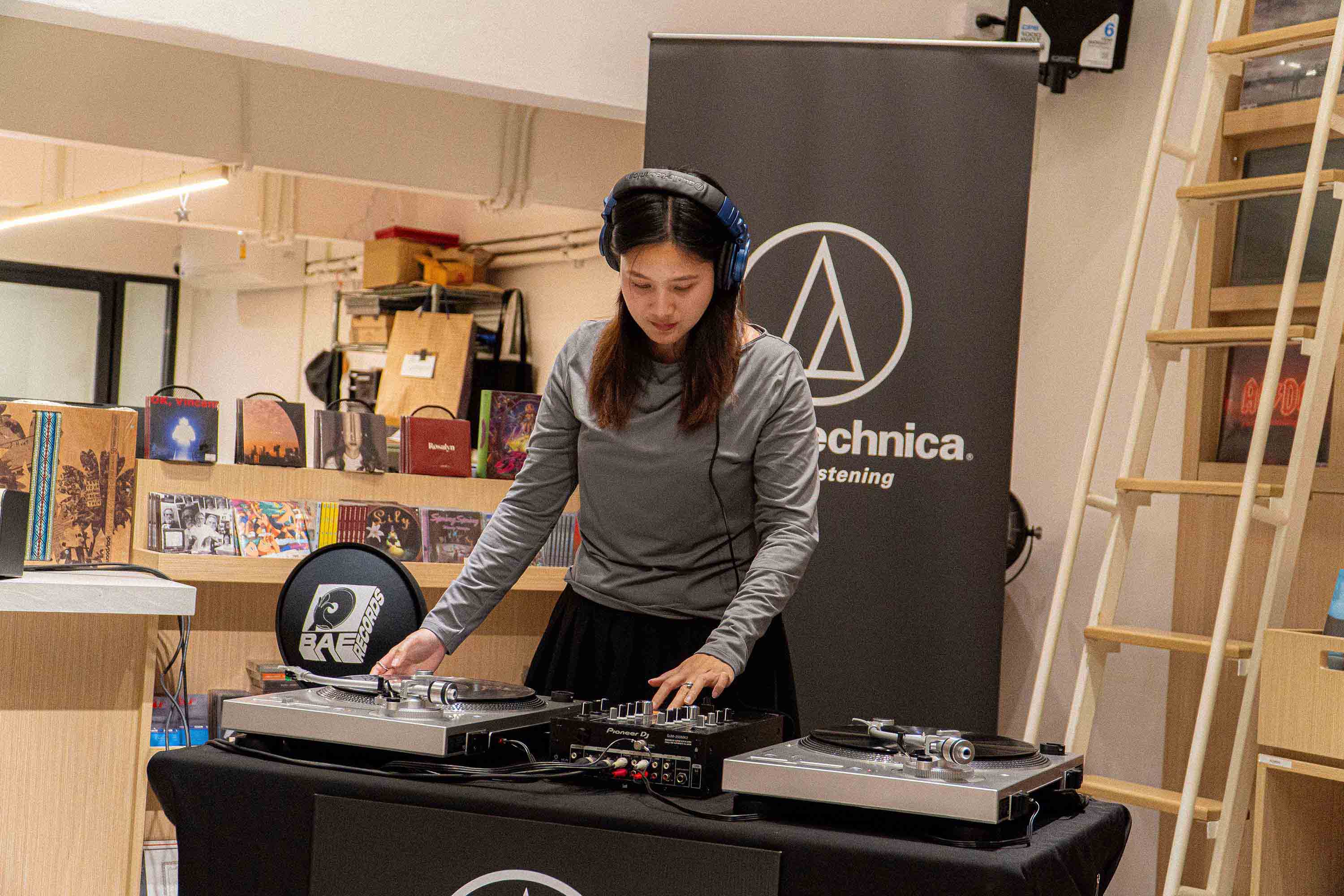 Pic RTB ANALOG In The City Your New Analog Experience by Audio Technica 05